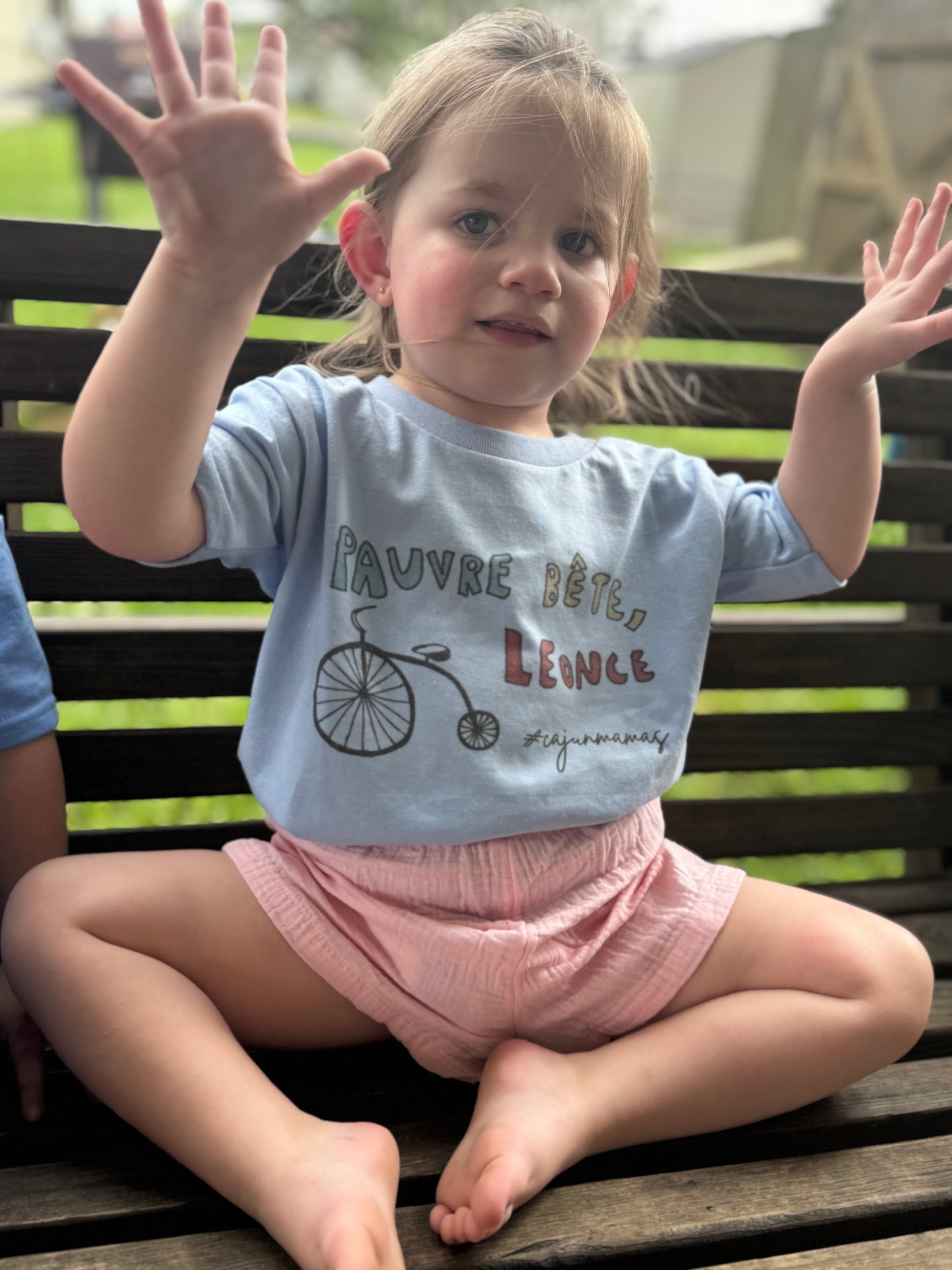 *PRE-ORDER* "Pauvre Bête, Leonce" T-Shirt